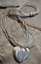 BLF029 -SILVER HEART MAGNETIC NL