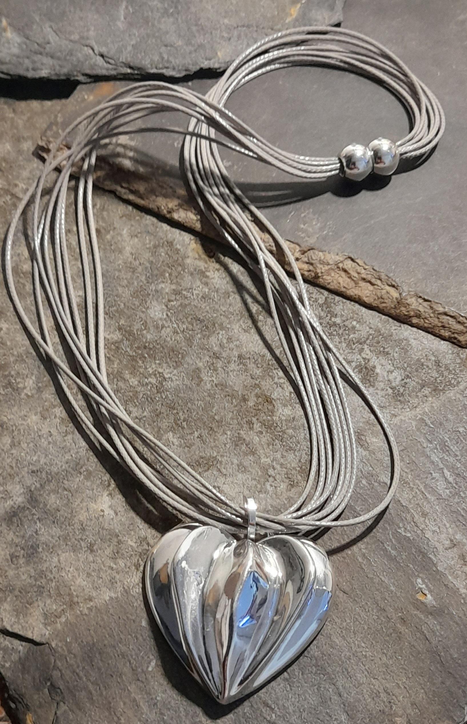 BLF029 -SILVER HEART MAGNETIC NL