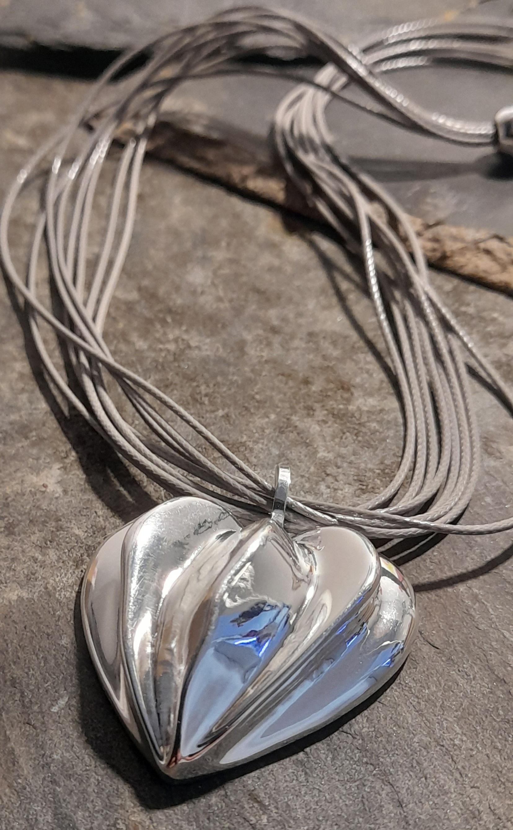BLF029 -SILVER HEART MAGNETIC NL