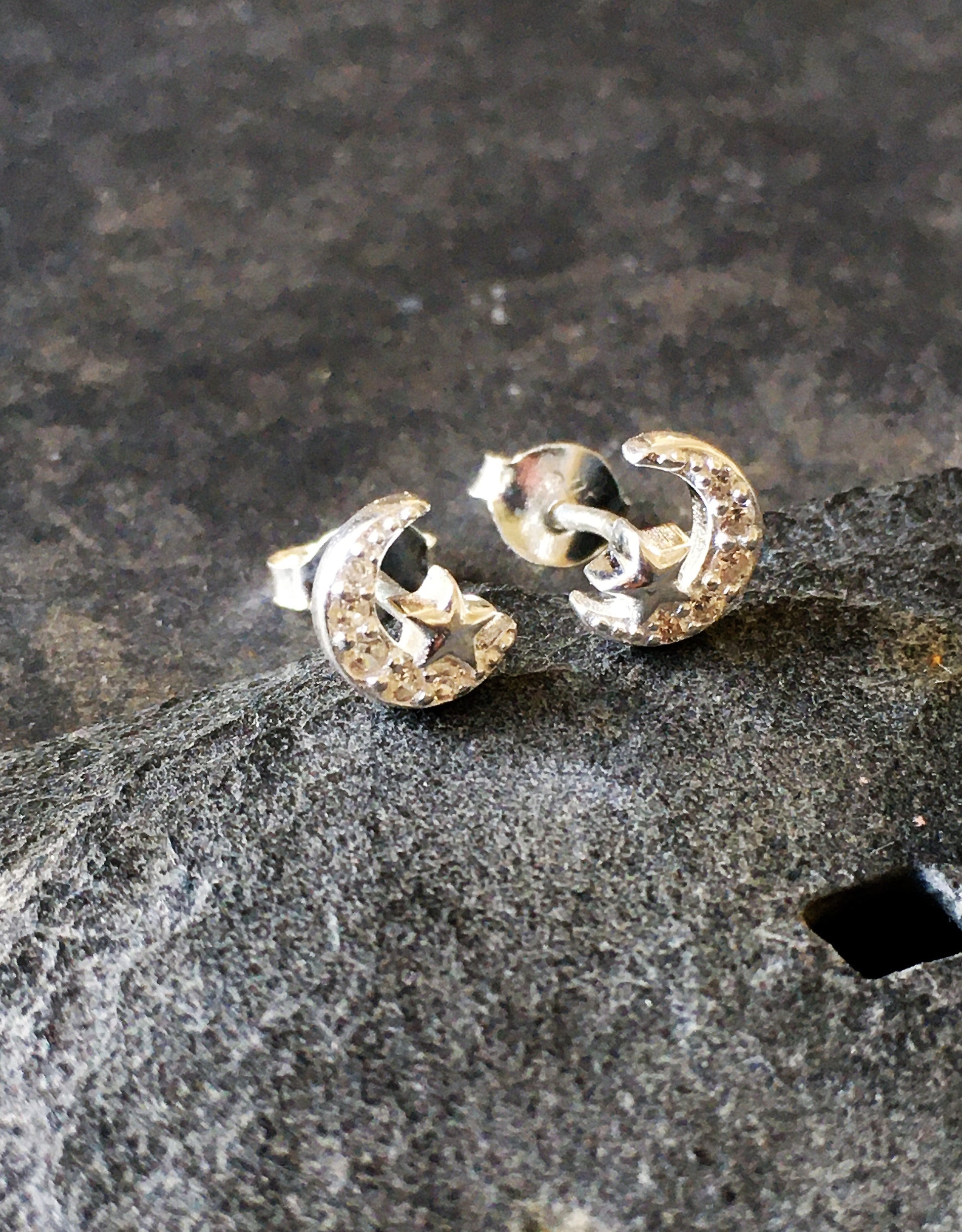 Cubic Zirconia Moon & Star Stud 7mm X 5mm