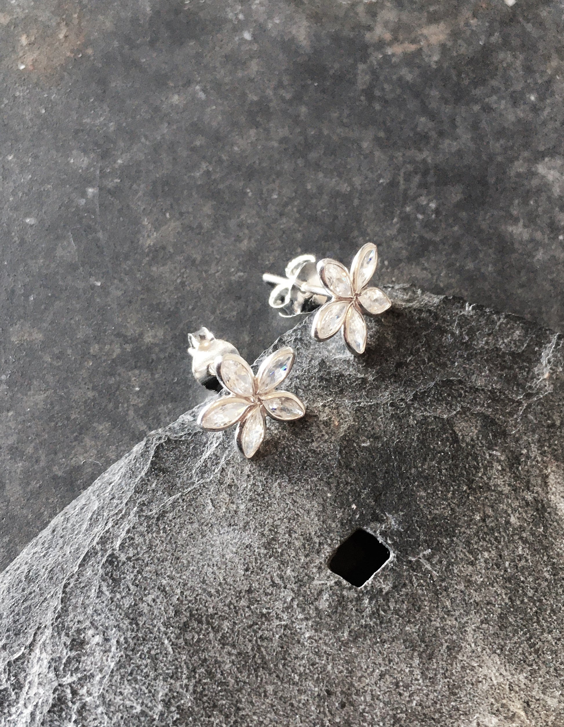 5 Petal Cubic Zirconia Flower Stud 10mm Dia