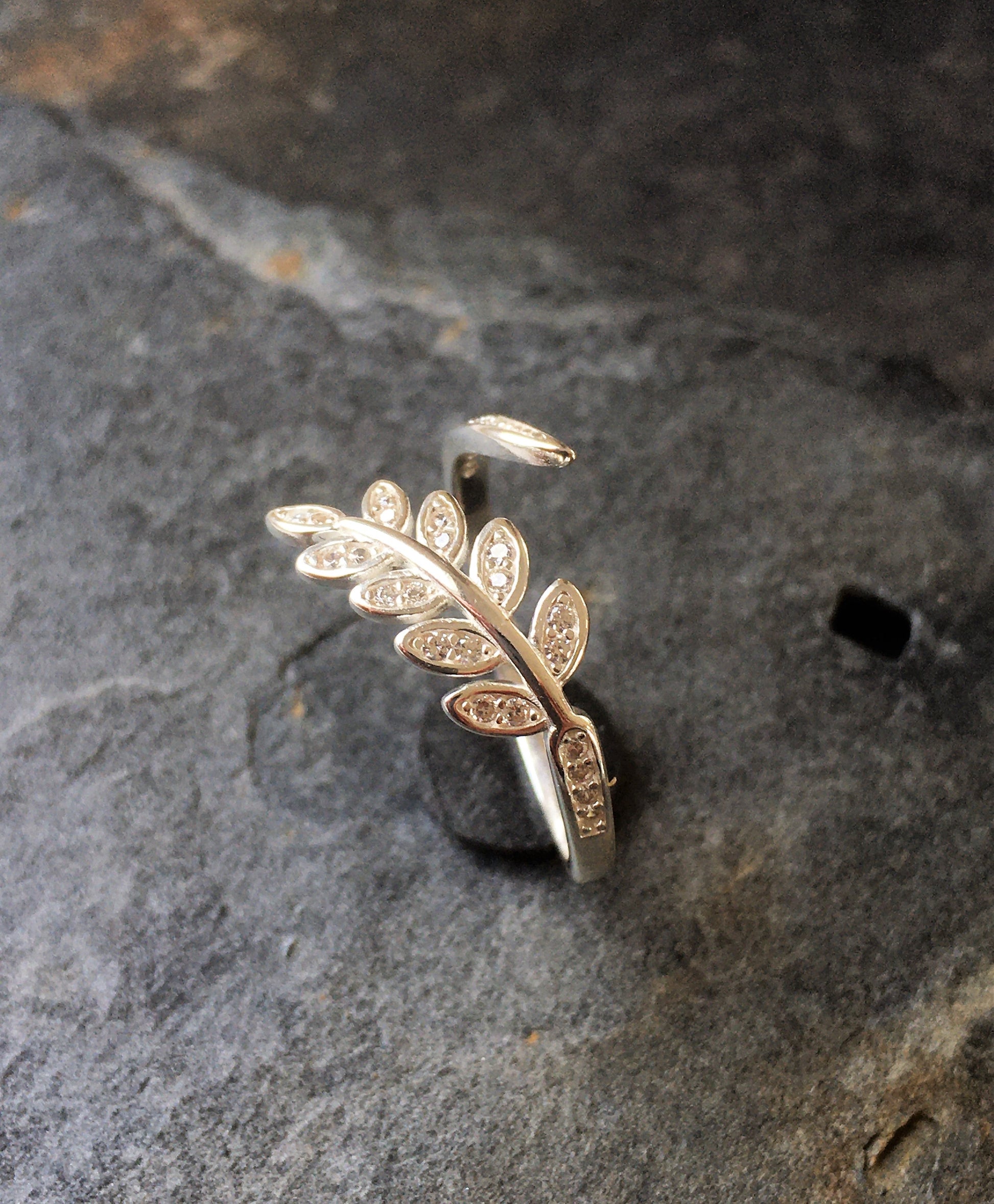 Cubic Zirconia Leaf Ring One Size