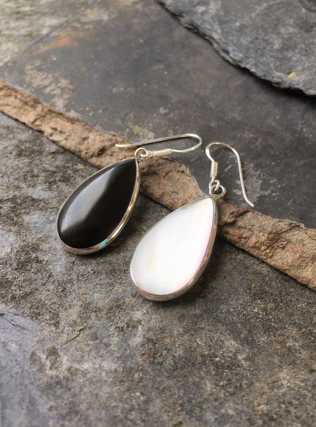 25mm Black/Mother of Pearl Teardrop Earring