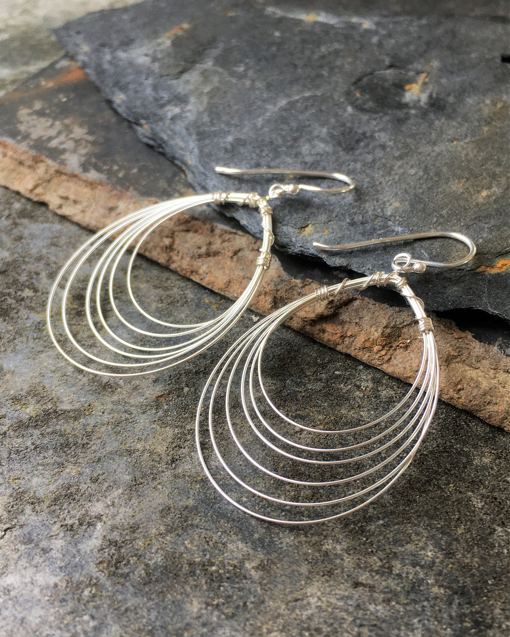 Wire Teardrop Earriing 35mm Drop