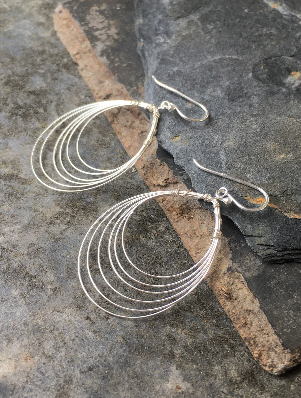Wire Teardrop Earriing 35mm Drop
