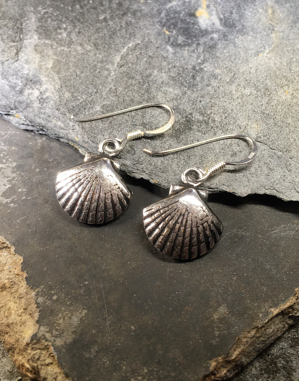 Clam Shell Earring