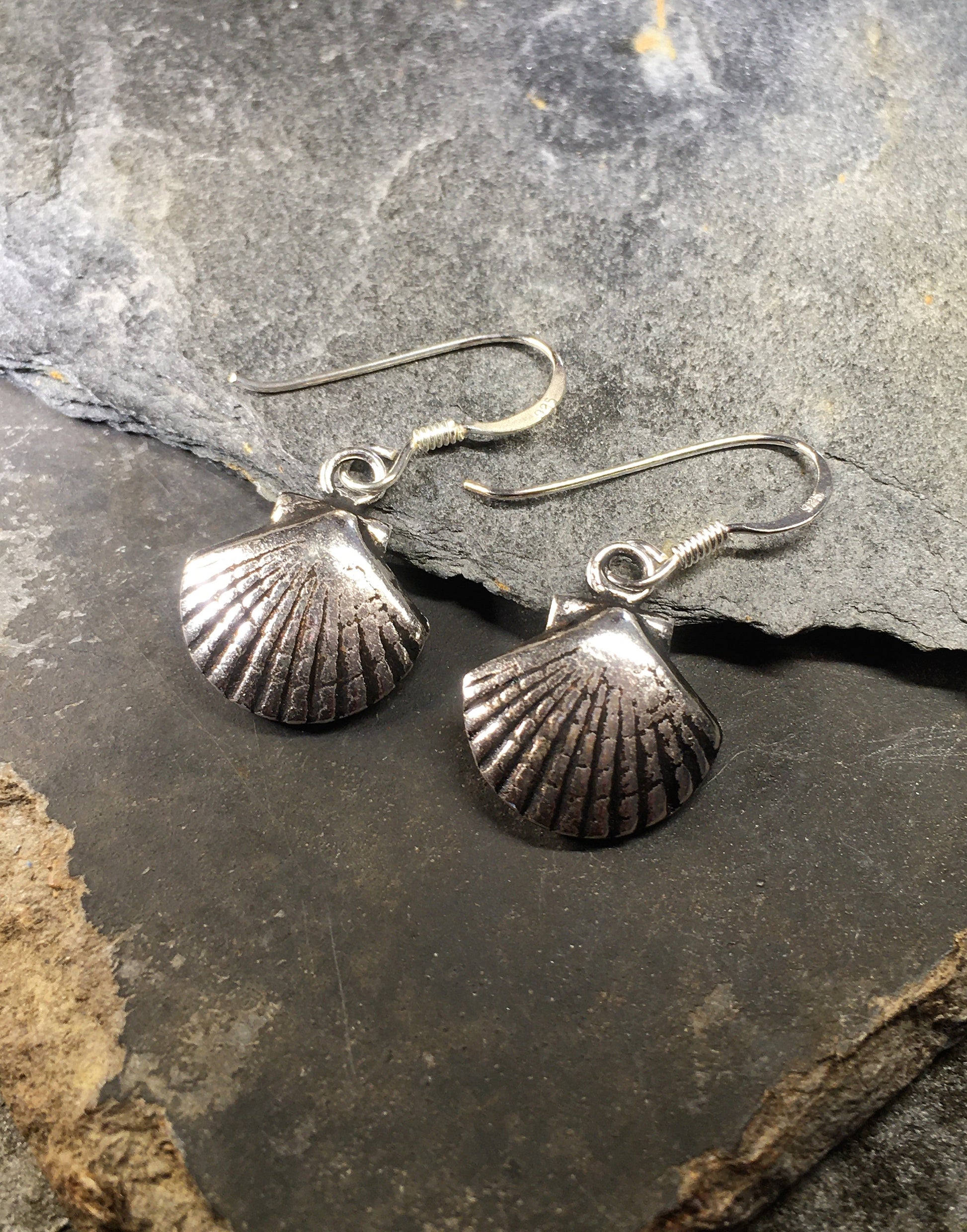 Clam Shell Earring
