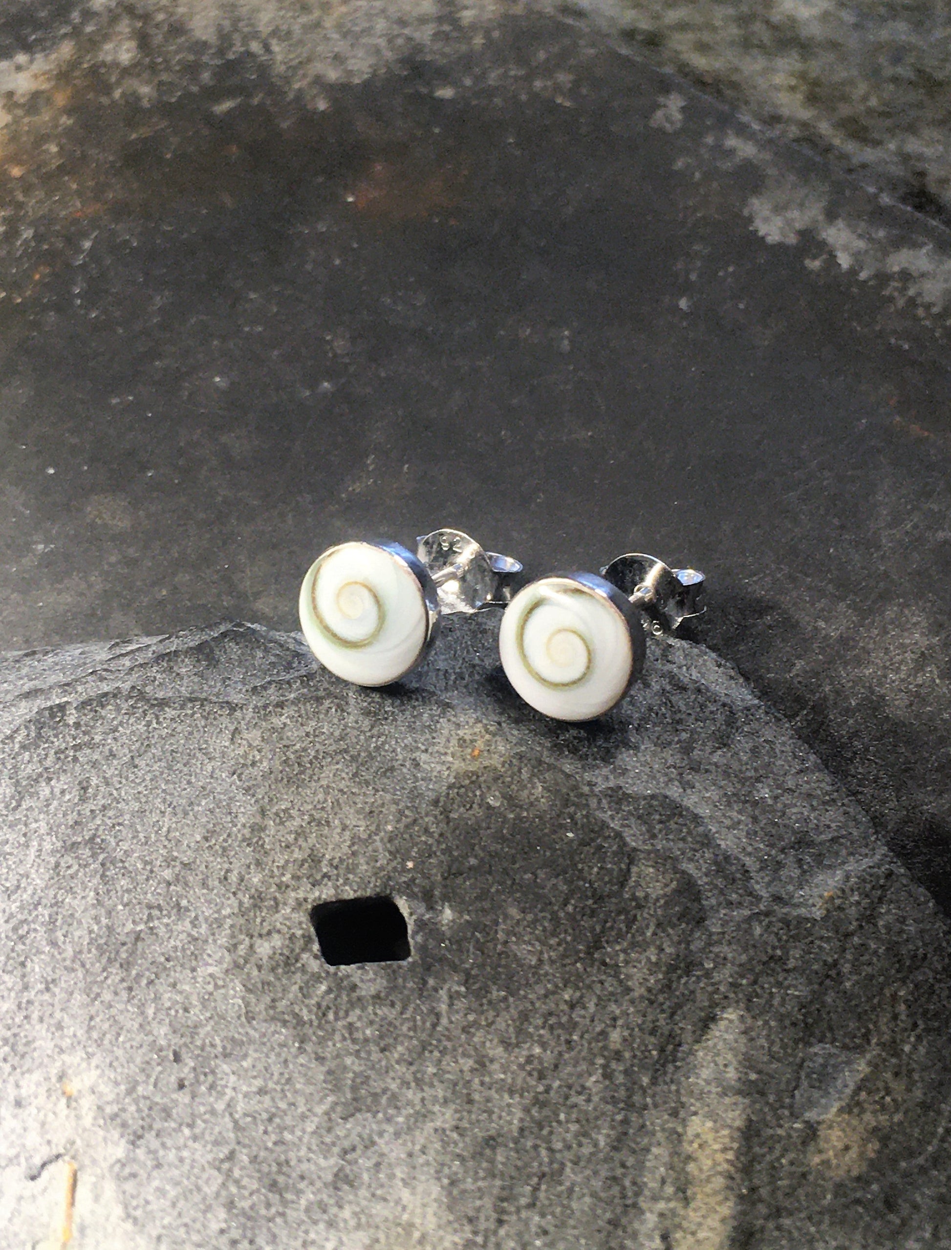 7mm Round Shiva Eye Stud
