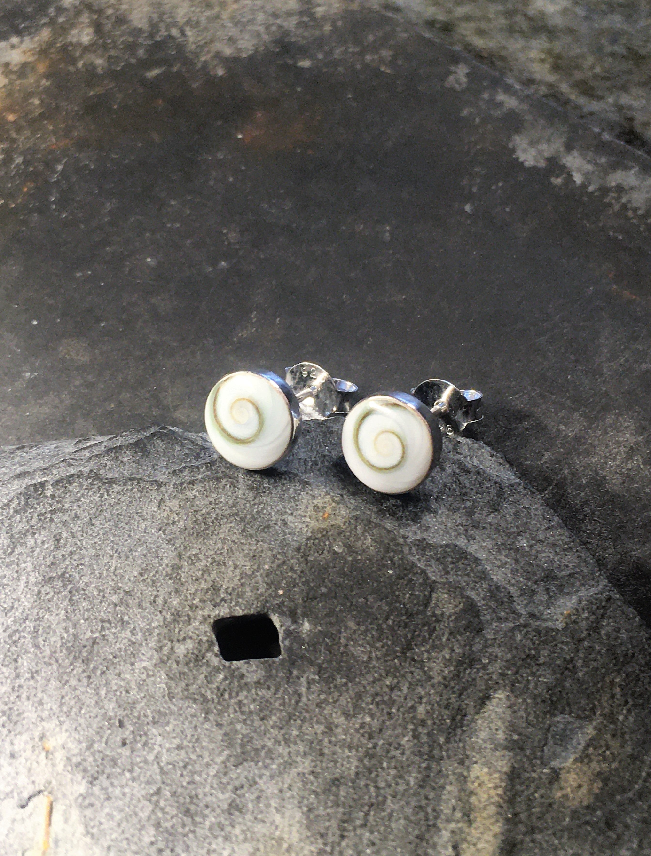 7mm Round Shiva Eye Stud