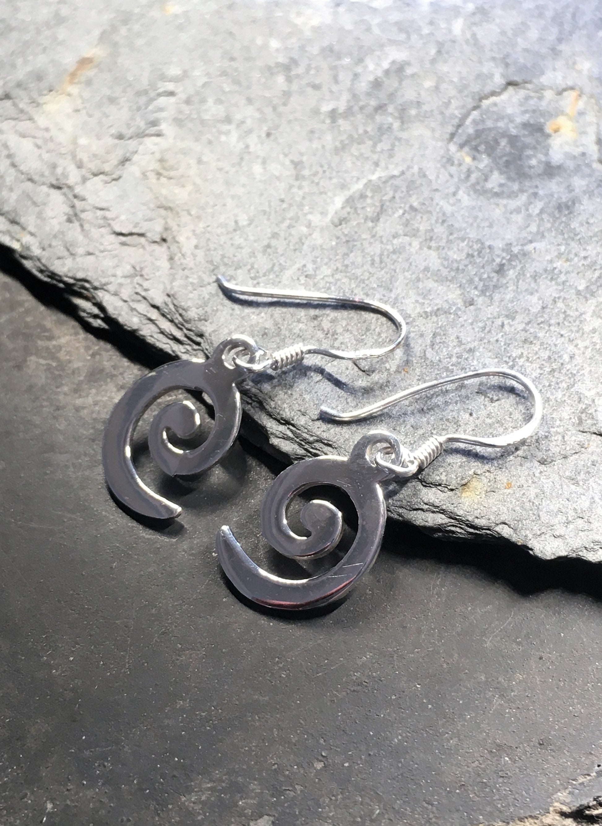 Silver Swirl Earring 19mm Drop