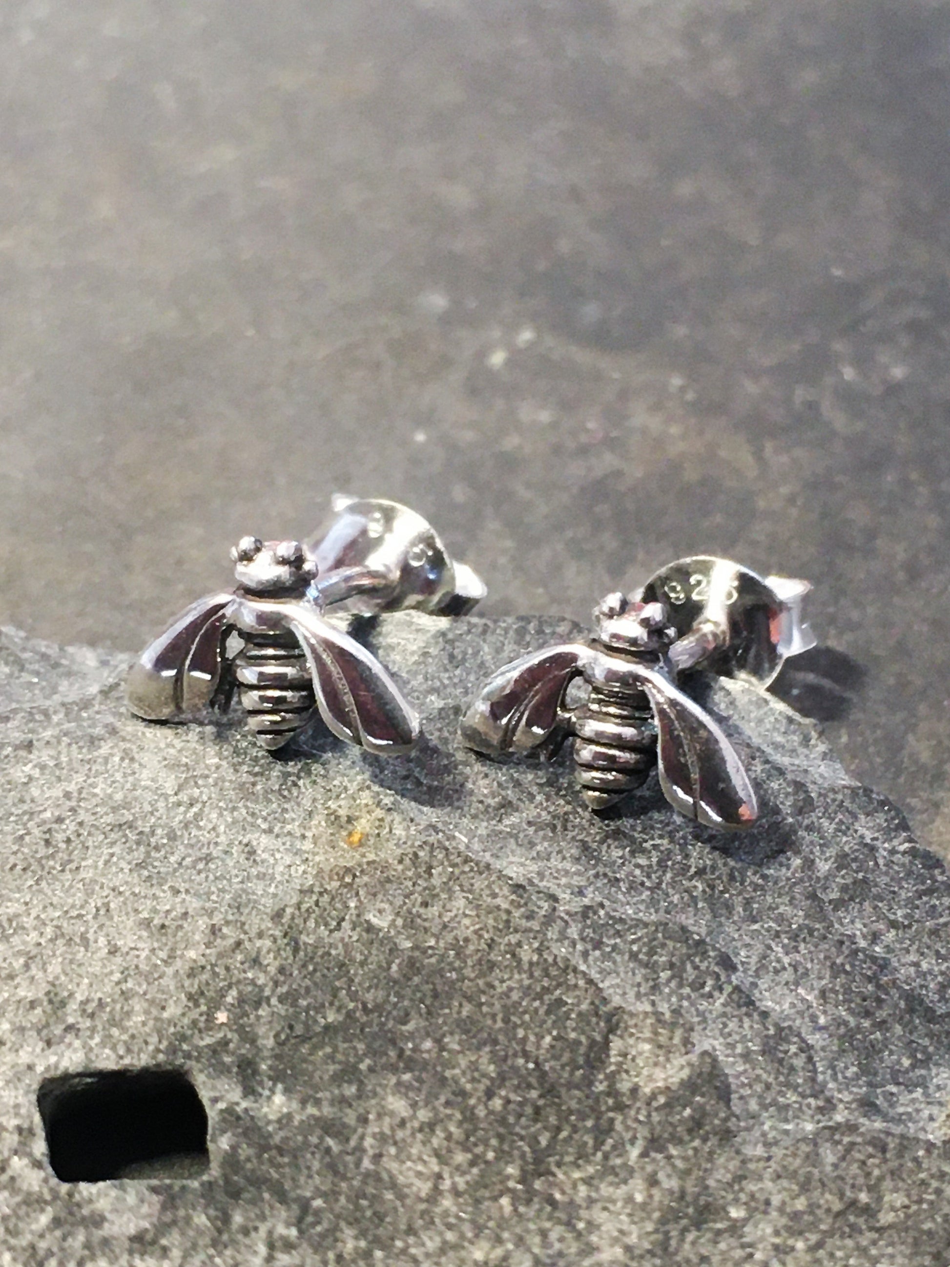 Bee Stud 9mm