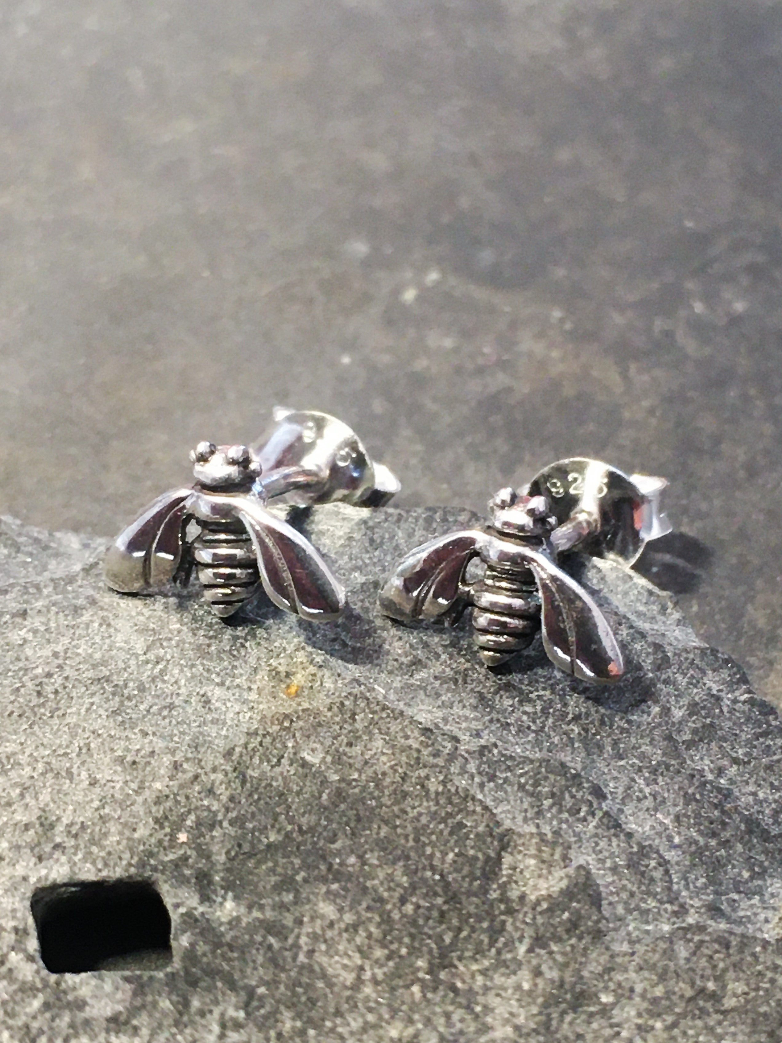 Bee Stud 9mm