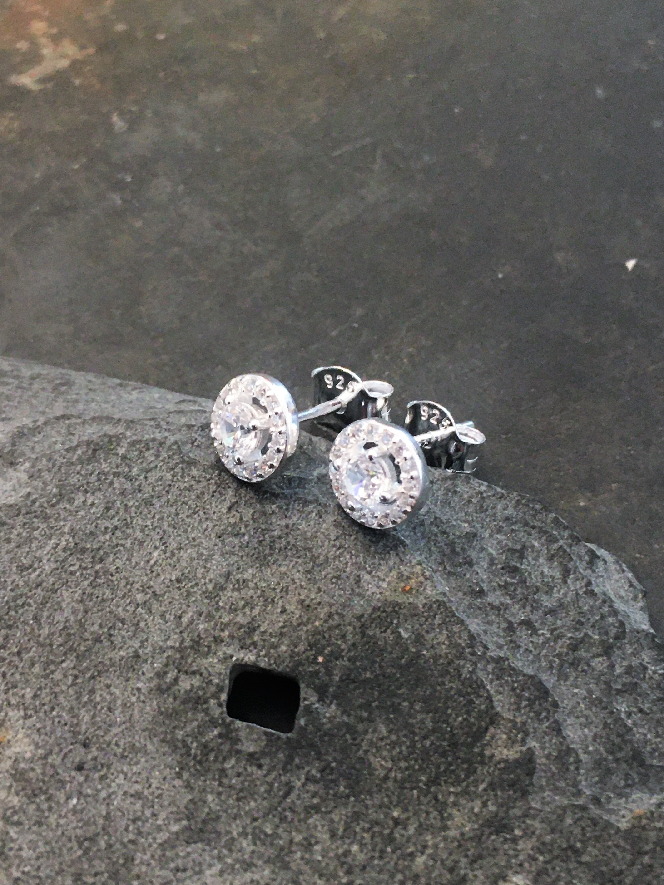 2 Tier Cubic Zirconia Round 6mm Stud