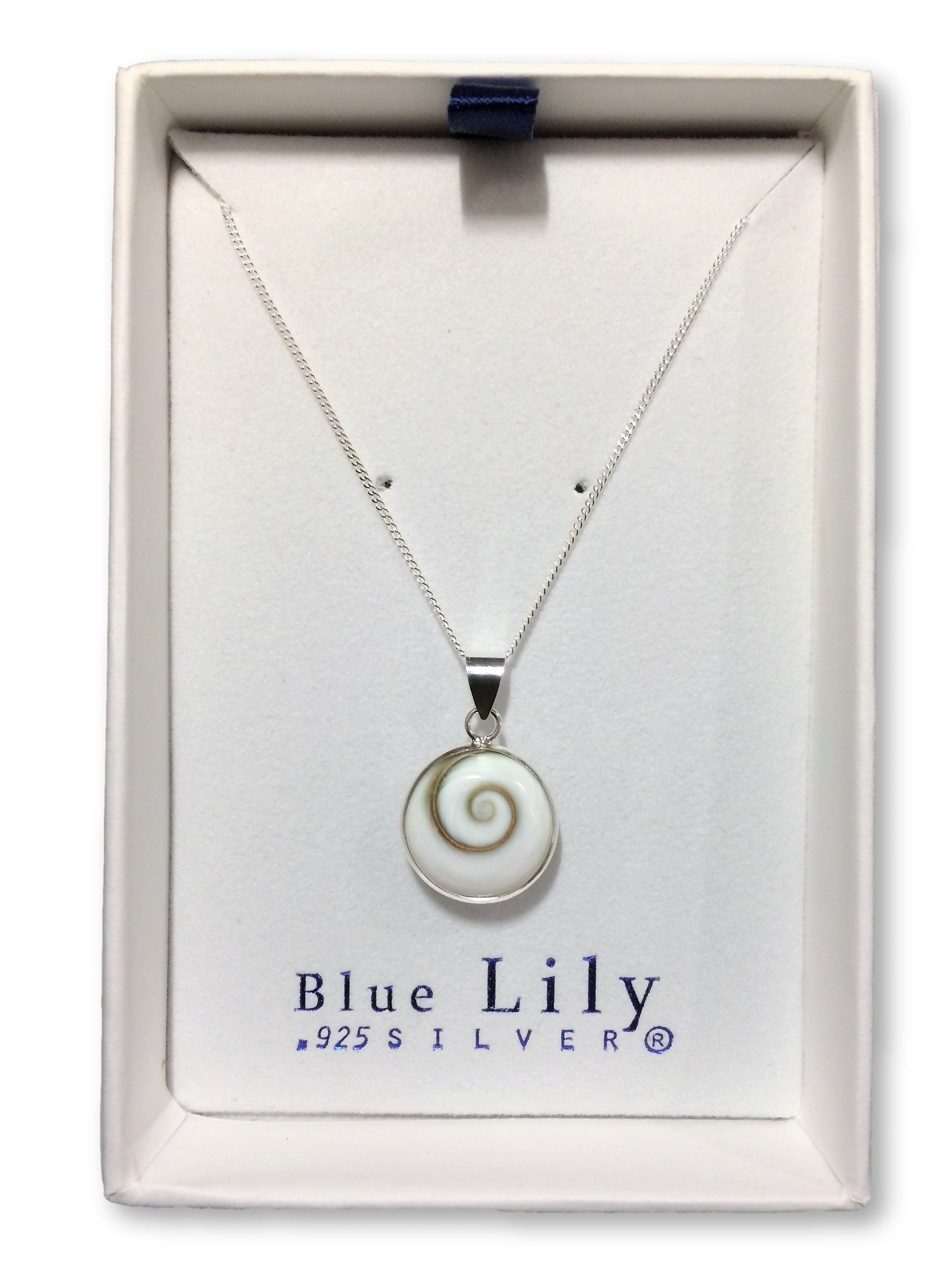 Round Shiva Eye Shell Pendant