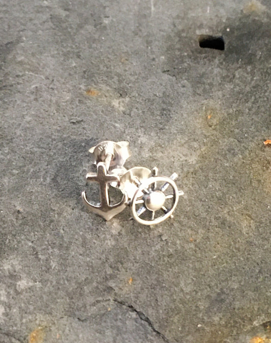 SS256B -  ANCHOR & SHIPS WHEEL STUD