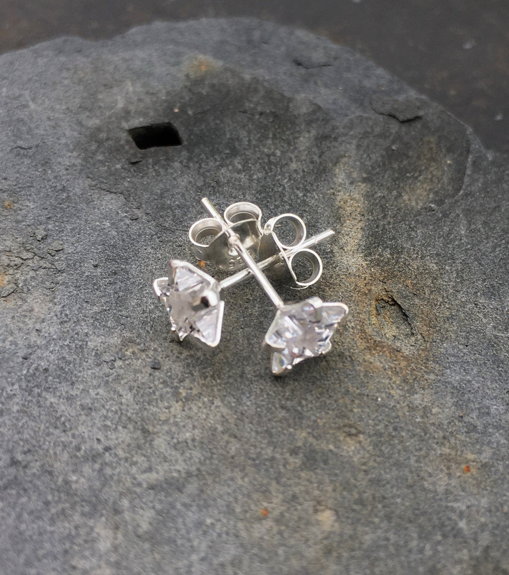 Star Cubic Zirconia 6mm Stud Earring