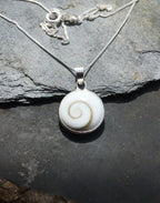 Round Shiva Eye Shell Pendant