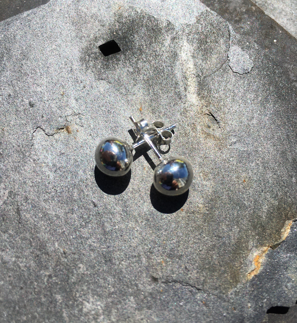 8mm Silver Ball Stud