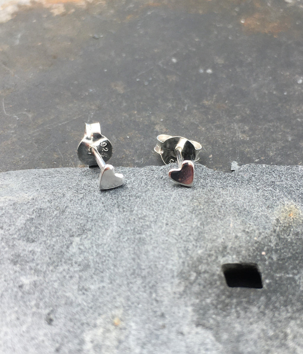 Tiny Polished Heart Stud