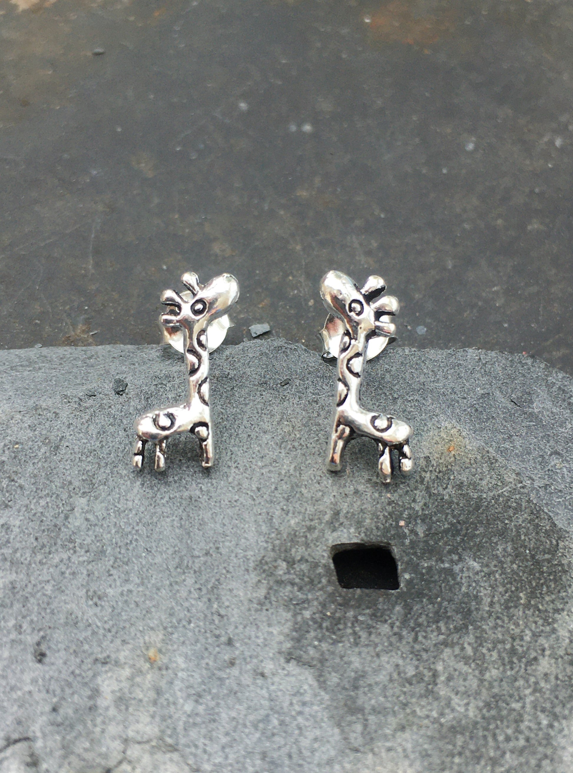 Giraffe Stud