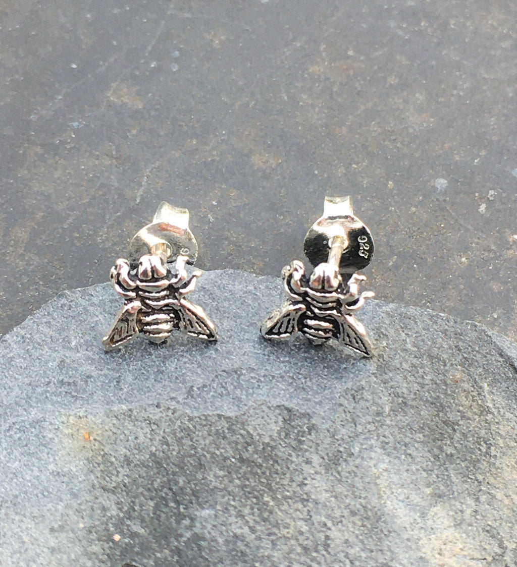 Bee Stud