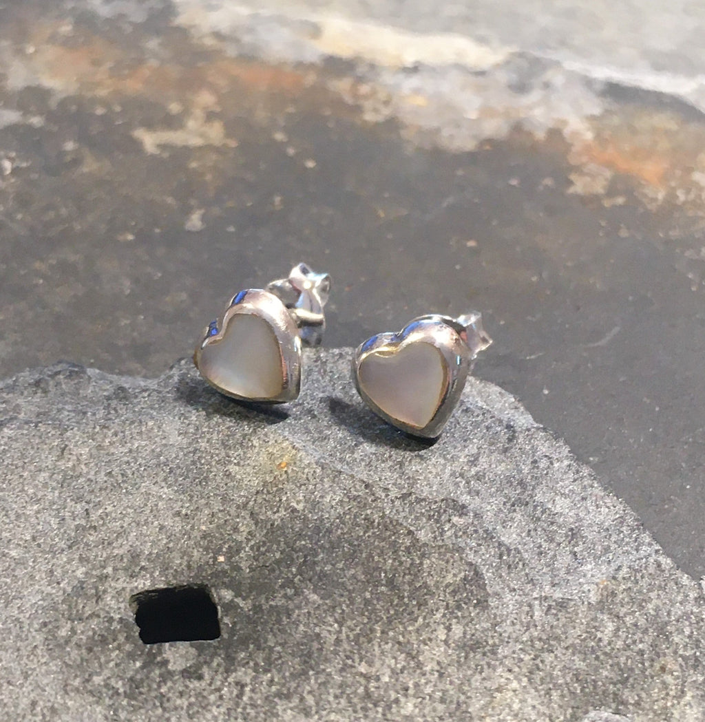 6mm Mother of Pearl Heart Stud