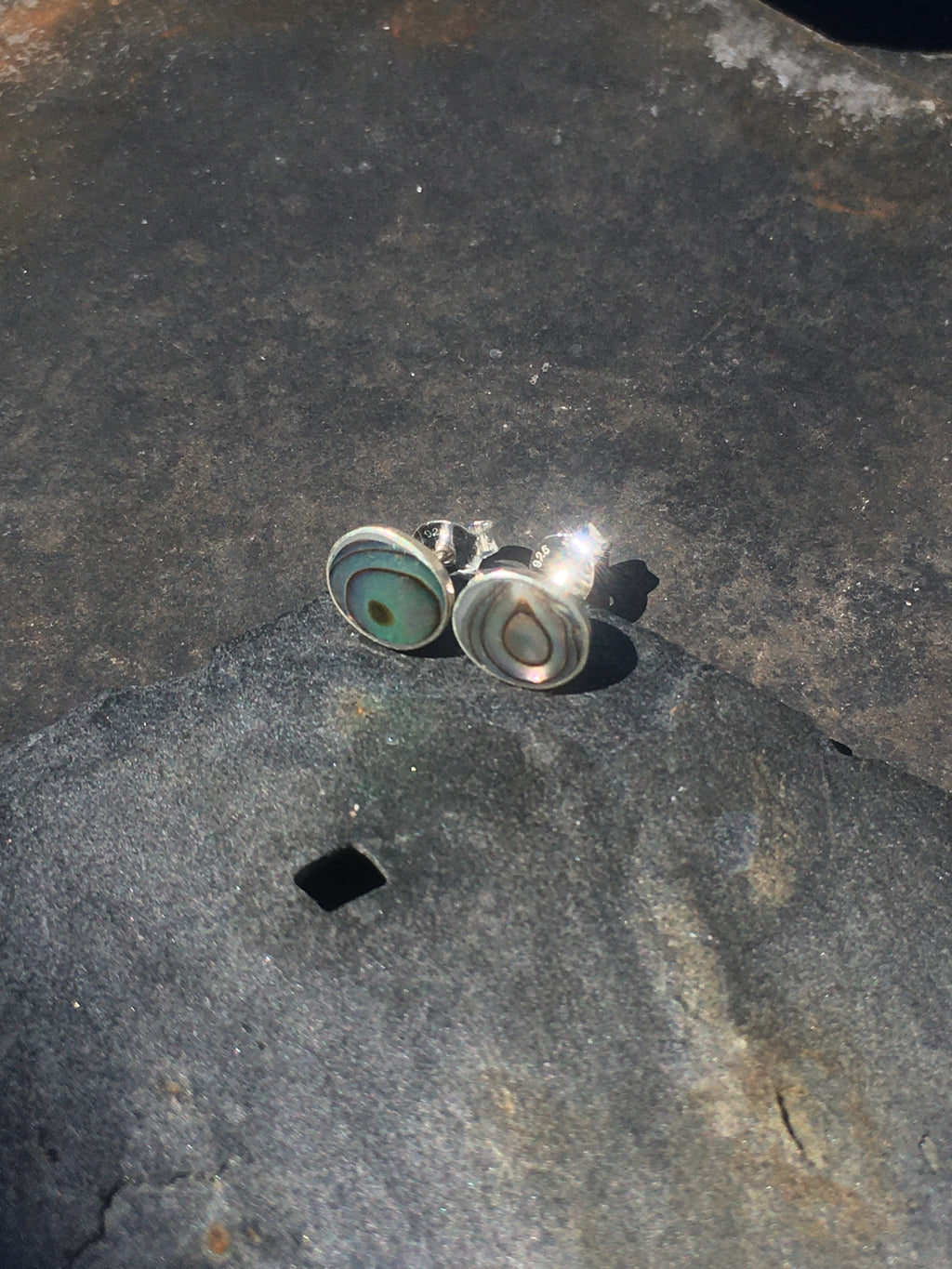 Abalone Oval Stud 6mm X 7mm