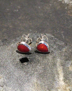 Red Teardrop Stud 6mm
