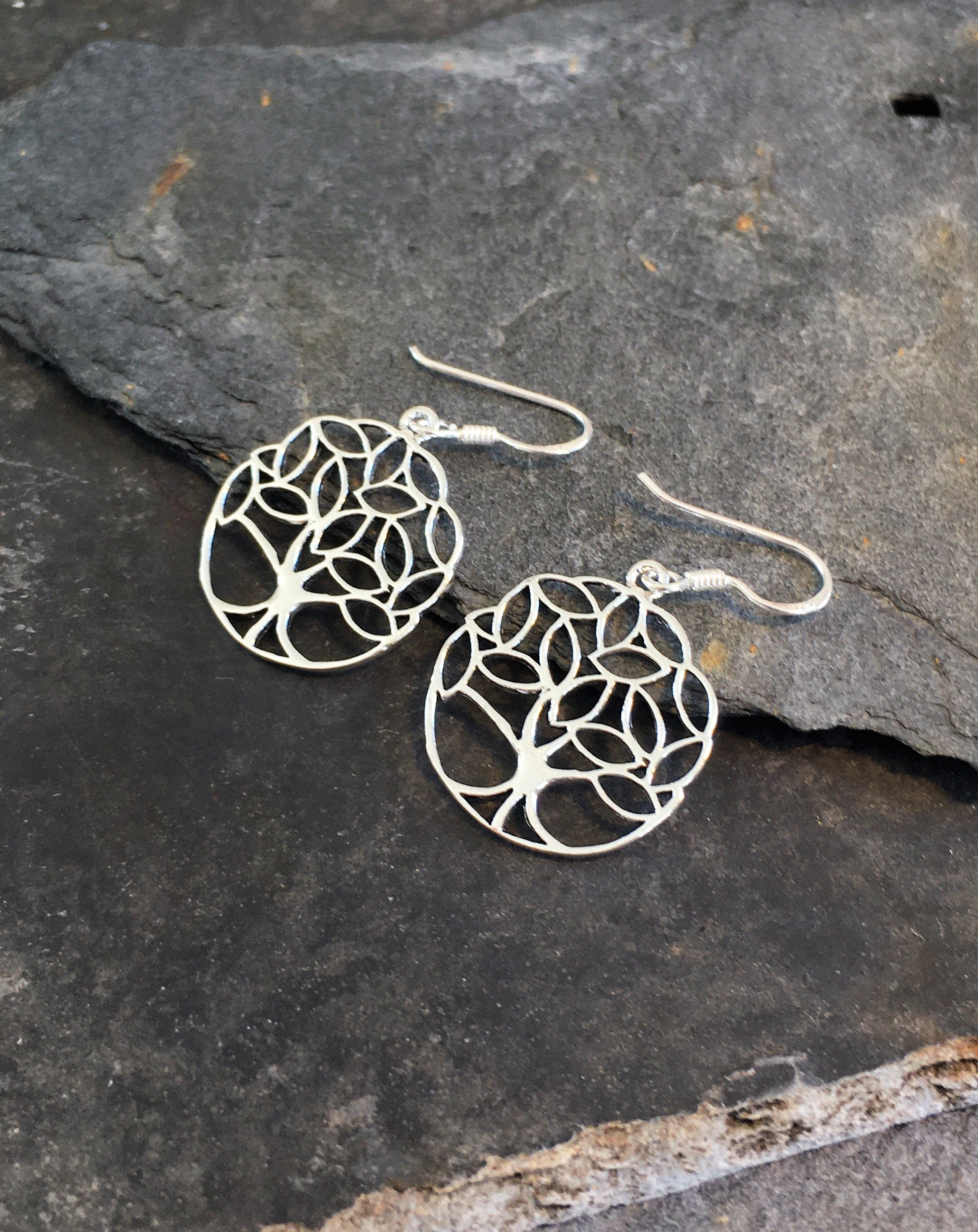 Wavy Tree Of Life Earring Diameter 18mm