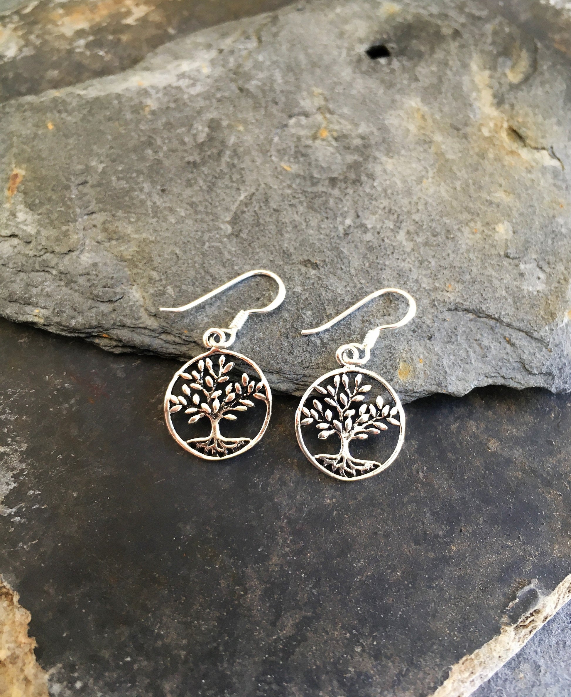 Round Tree Of Life Earring Diameter 13mm