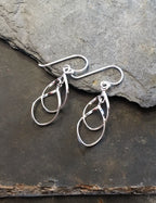 Oval Wire Twist 24mm Drop