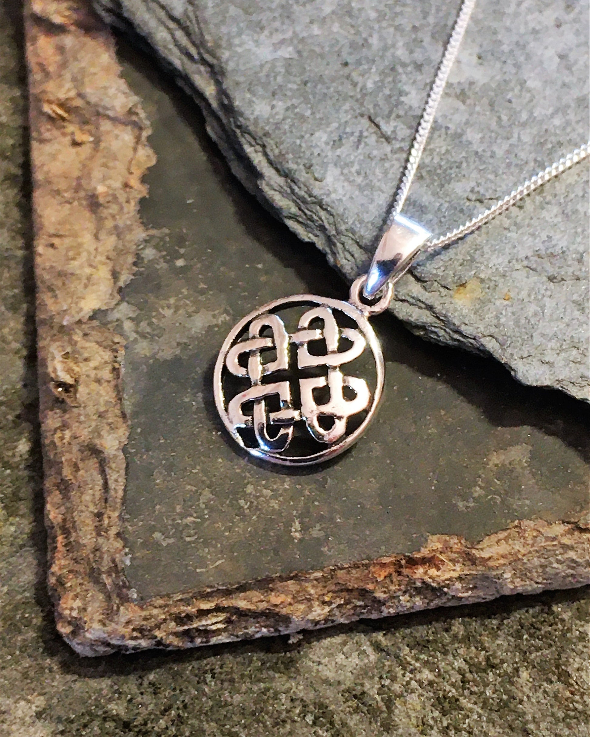 Round Celtic Pendant 12mm Dia