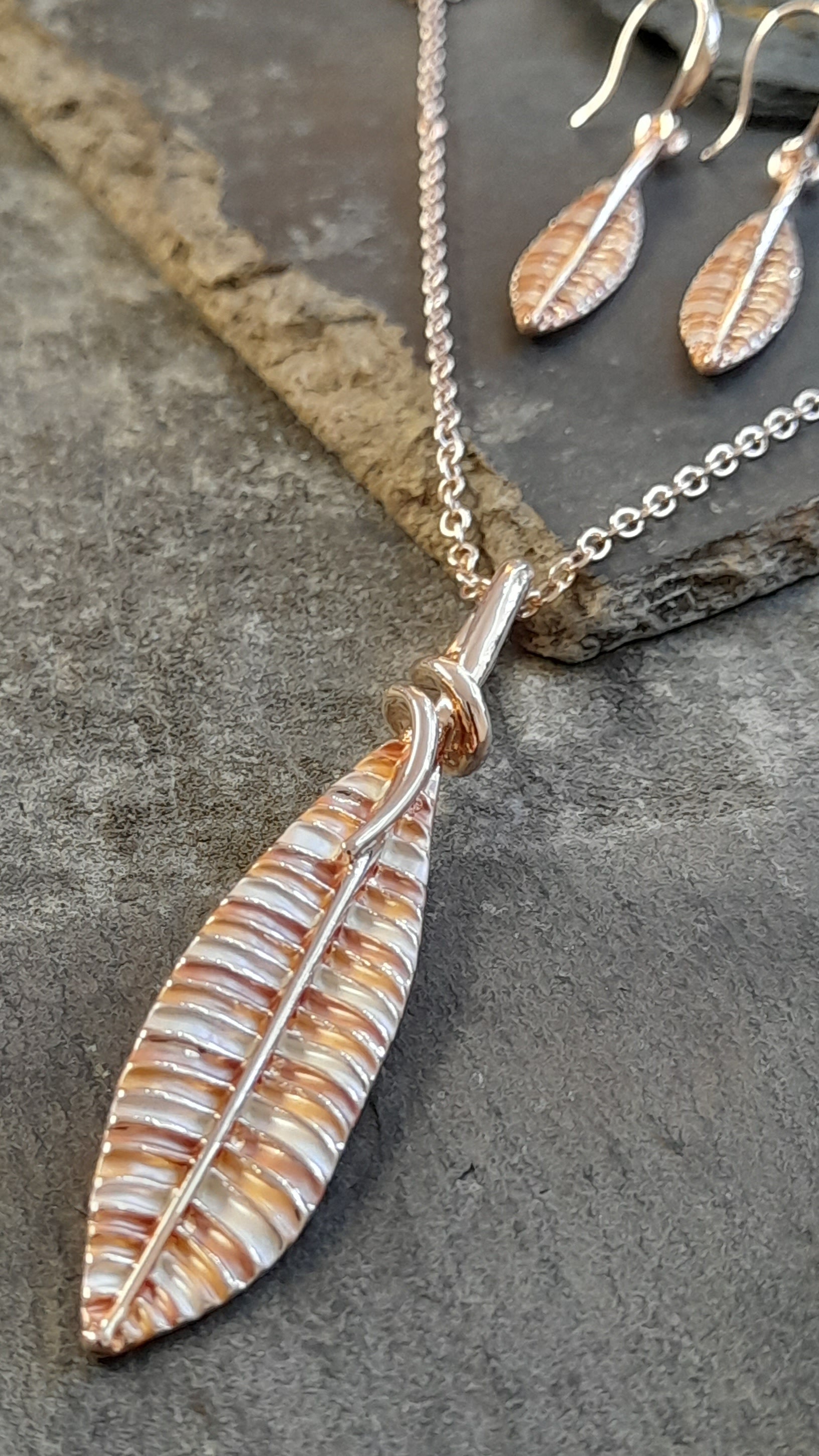 BLF012 - ROSE GOLD FEATHER SET