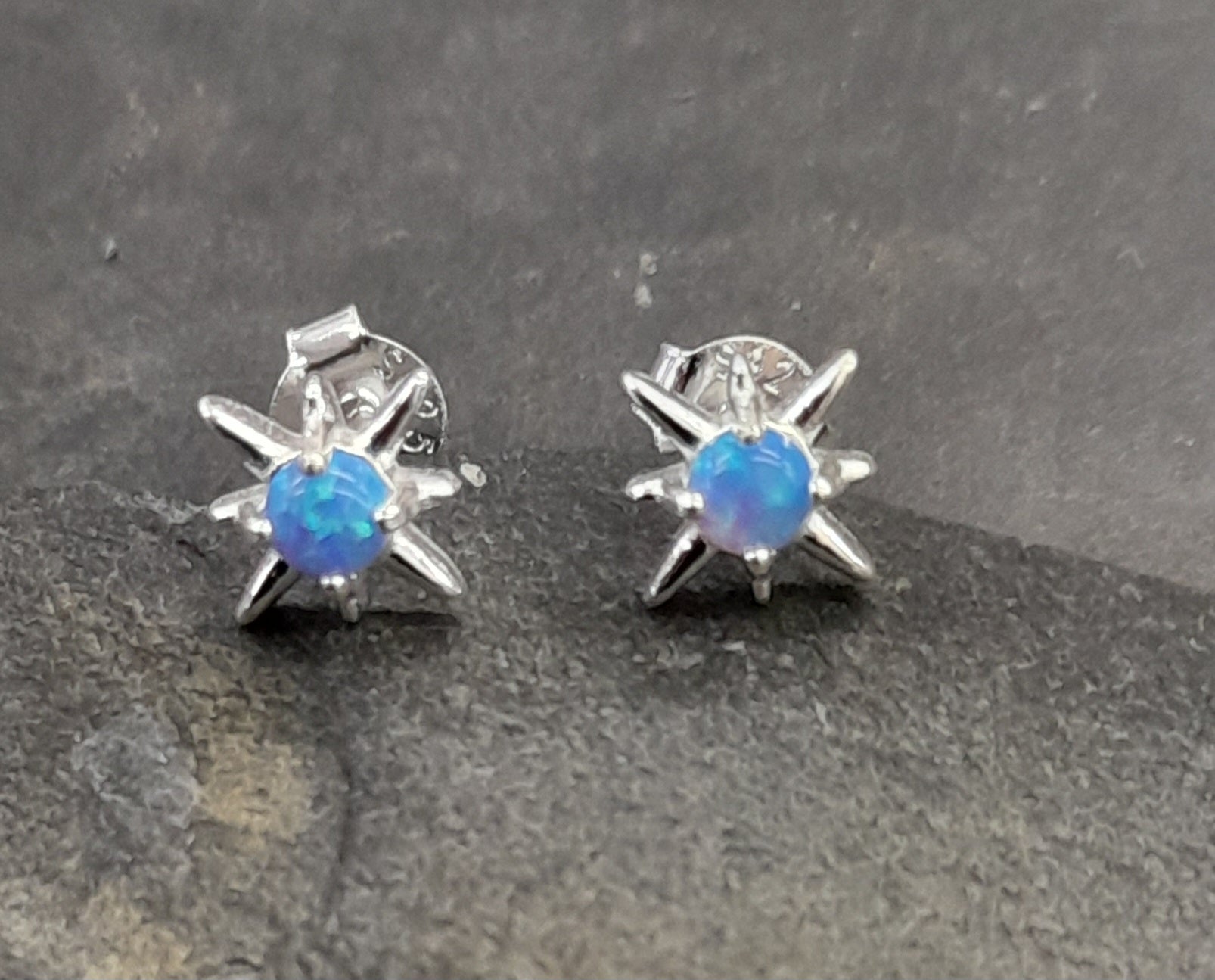 Syn Opal Silver Star 5 X 5mm Stud