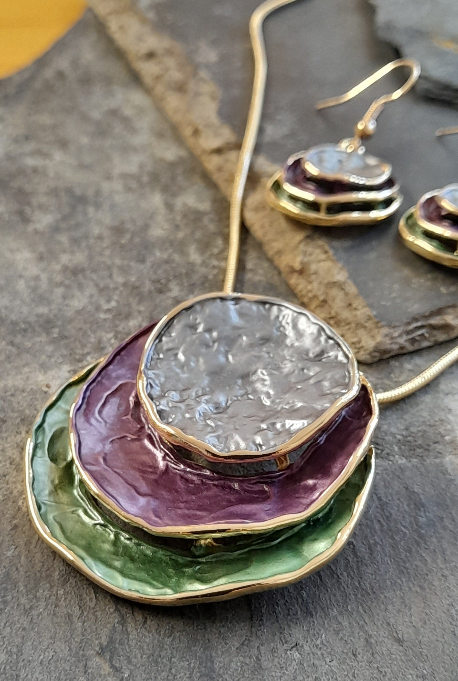 BLF002 - PURPLE OFF SET CIRCLE SET